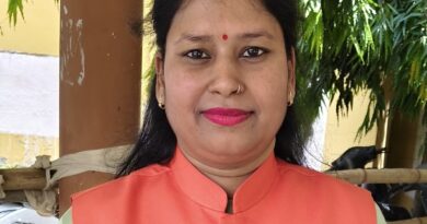 निवर्तमान जिपं अध्यक्ष रेनू गंगवार के नामांकन पर आपत्ति नामांकन में तथ्यों को छुपाने और अवैध कब्जे के आरोप, जांच की मांग सरकारी भूमि पर कब्जे और फर्जी दस्तावेजों से मुआवजा लेने के आरोप