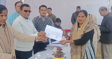 ग्रामीणों को मिली एक ही छत के नीचे सभी सेवाएं