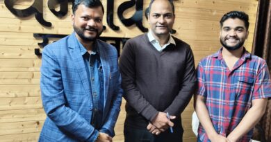 चंपावत जिलाधिकारी से कुमायूं युवा प्रेस क्लब के पदाधिकारियों की शिष्टाचार भेंट, जनहित व विकास कार्यों पर हुई विस्तृत चर्चा