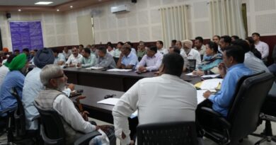 गेहूं खरीद को लेकर प्रशासन सख्त, केंद्रों पर सभी सुविधाएं सुनिश्चित करने के निर्देश