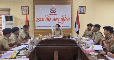 रुद्रपुर में कुमाऊँ रेंज की मासिक अपराध समीक्षा बैठक, लंबित मामलों के त्वरित निस्तारण पर जोर