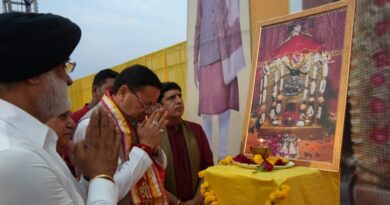 सीएम पुष्कर सिंह धामी ने चैती मेला कोष से मां बाल सुंदरी मंदिर के सौंदर्यीकरण की घोषणा की