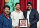 सीडीएस परीक्षा में ऑल इंडिया 114वीं रैंक हासिल करने वाले गौरव जोशी का जिलाधिकारी ने किया सम्मान