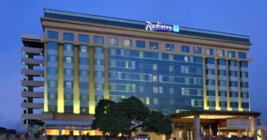 पांच सितारा होटल के कमरे में युवती की संदिग्ध मौत, साथी से पूछताछ जारी