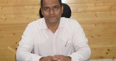 एनएच-09 की बदहाली पर डीएम सख्त, अधिशासी अभियंता को कारण बताओ नोटिस