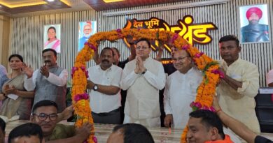 पंचायत जनप्रतिनिधियों से मुख्यमंत्री धामी का जन संवाद, बोले- “विकसित गांव ही विकसित भारत की नींव”