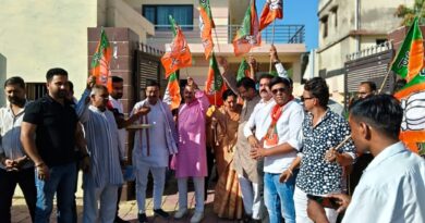 रुद्रपुर में भाजपा कार्यकर्ताओं ने मनाया विजय उत्सव