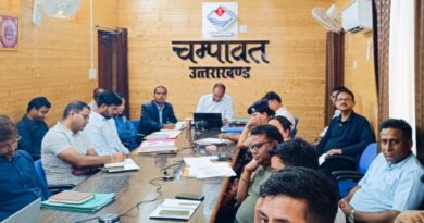 नमामि गंगे की समीक्षा बैठक में डीएम मनीष कुमार सख्त, लीगेसी वेस्ट निस्तारण और स्वच्छता पर दिए कड़े निर्देश जनपद में स्वच्छता, अपशिष्ट प्रबंधन और नदी संरक्षण कार्यों की हुई विस्तृत समीक्षा