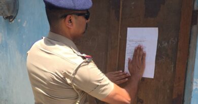 ऑपरेशन प्रहार: फरार अपराधियों के घर ढोल-नगाड़ों के साथ पहुंची पुलिस, कुर्की उद्घोषणा से मचा हड़कंप