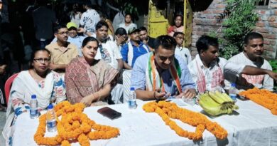 ठाकुरनगर में कांग्रेस की नुक्कड़ सभा, एकजुटता और जनहित के मुद्दों पर जोर