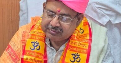 “जिला अस्पताल को मिला नया मुखिया, डॉ. एम.के. तिवारी बने सीएमएस; मरीजों के बीच भी देंगे रोज दो घंटे सेवाएं”