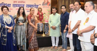 रुद्रपुर में 93 मेधावी छात्र-छात्राओं का सम्मान, मंत्री रेखा आर्या बोलीं— मेधावी छात्र ही देश का उज्ज्वल भविष्य