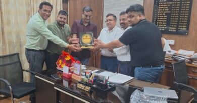 उद्योगों और श्रमिकों के हित में बेहतर समन्वय के लिए सहायक श्रम आयुक्त अरविंद सैनी सम्मानित