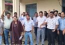 आपदा राहत में जुटे इंजीनियर से मारपीट का आरोप, पूर्व विधायक समेत चार पर कार्रवाई की मांग महासंघ ने डीएम को सौंपा ज्ञापन, हत्या के प्रयास व सरकारी कार्य में बाधा का लगाया आरोप; अभियंताओं ने किया अनिश्चितकालीन कार्यस्थल बहिष्कार