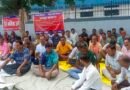 सातवें दिन भी जारी रहा मजदूर सत्याग्रह, 102 श्रमिकों की सवेतन कार्यबहाली की मांग
