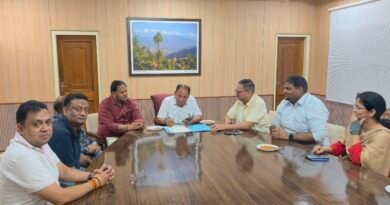 महापौर की पहल पर राइस मिलर्स की मांगों के समाधान की जागी उम्मीद तीन साल से लंबित मंडी सेस के मामले को मुख्यमंत्री के समक्ष उठाएंगे मंडी अध्यक्ष अनिल कपूर डब्बू मंडी शुल्क दो प्रतिशत ही लेने का का भी आश्वासन