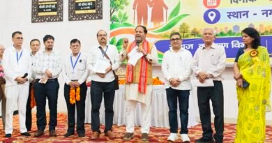 वरिष्ठ नागरिक हमारे समाज की अमूल्य धरोहरः महापौर – महापौर ने नगर निगम में वरिष्ठ नागरिकों को किया सम्मानित
